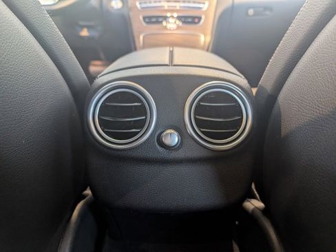 Used 2019 Mercedes-Benz C 300 4MATIC Sedan image 26