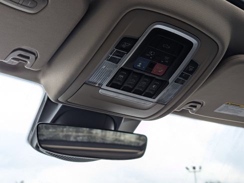 Used 2021 RAM 1500 Laramie image 31