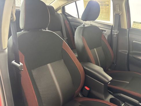 Used 2025 Nissan Versa SR w/ Trunk Package FWD image 27