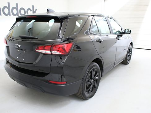 Certified 2023 Chevrolet Equinox LS w/ Midnight Edition AWD/4WD image 8