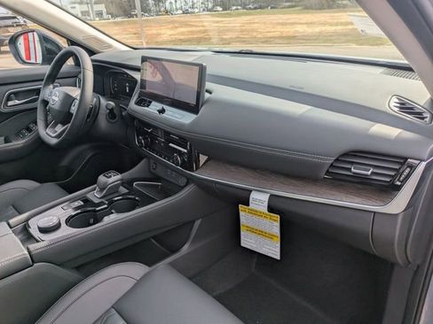 New 2026 Nissan Rogue Platinum w/ Platinum Premium Package AWD/4WD image 37