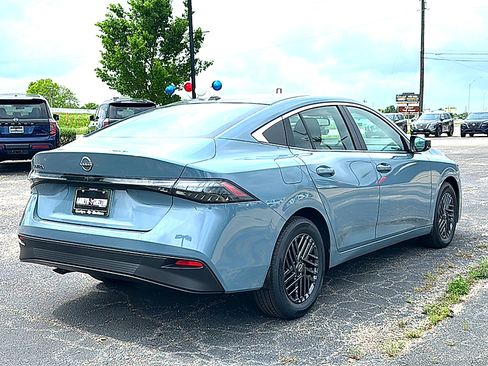 New 2026 Nissan Sentra SV w/ SV Convenience Package image 8