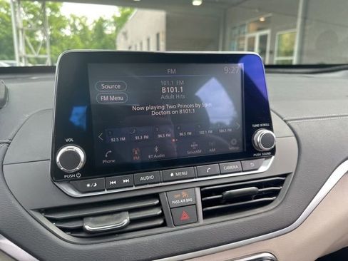 Used 2019 Nissan Altima 2.5 SV FWD image 23
