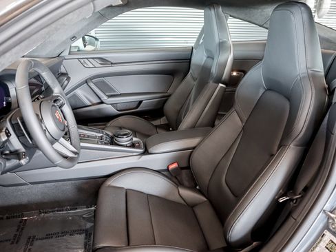 Used 2026 Porsche 911 Carrera 4 GTS image 5