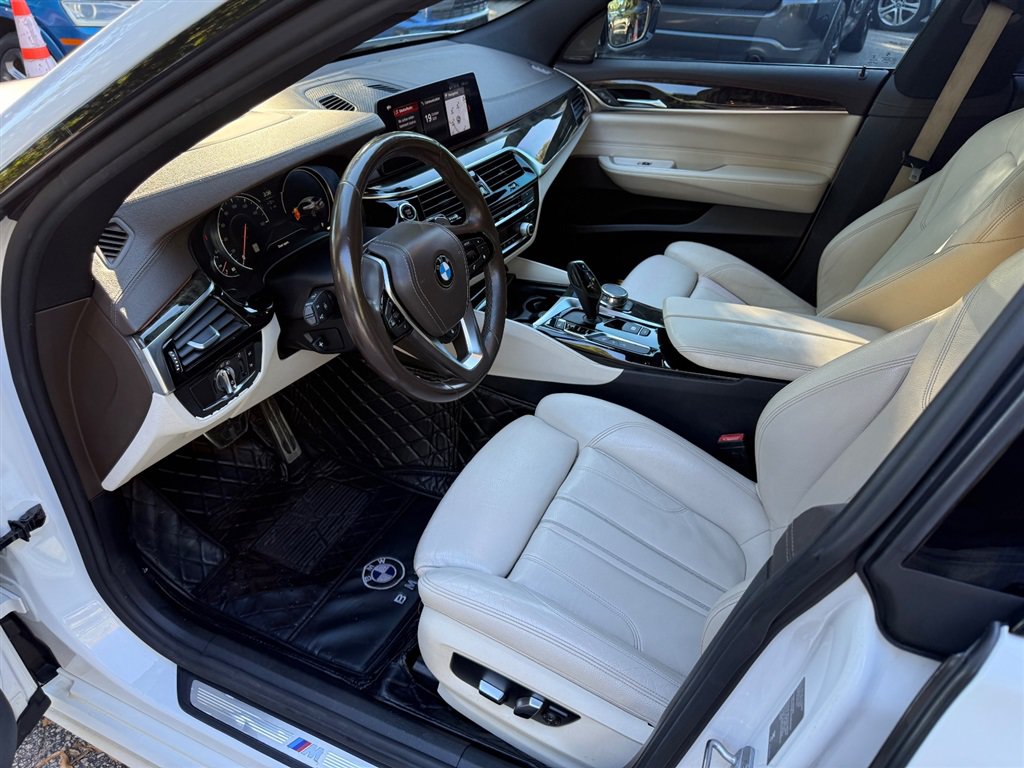 Used 2018 BMW 640i Gran Turismo xDrive AWD/4WD image 9