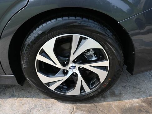 Used 2025 Subaru Legacy Premium AWD/4WD image 13