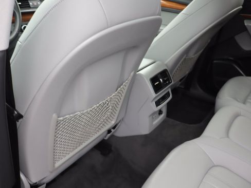Used 2023 Audi Q5 2.0T Premium Plus AWD/4WD image 25