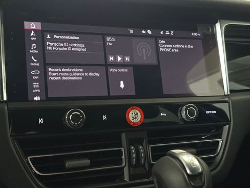 New 2026 Porsche Macan AWD/4WD image 16