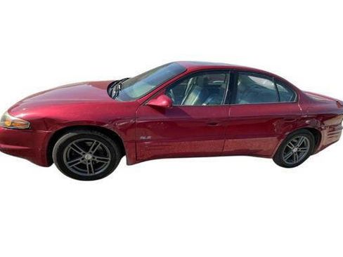 Used 2004 Pontiac Bonneville SLE w/ Premier Edition FWD image 2