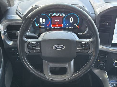 Used 2022 Ford F150 Lariat w/ Equipment Group 502A High image 10