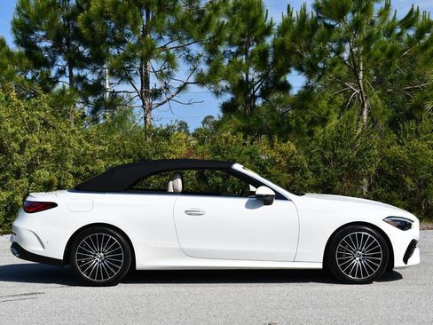 Used 2024 Mercedes-Benz CLE 450 4MATIC Cabriolet image 48