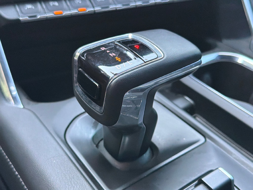 Used 2023 GMC Sierra 1500 Denali w/ Technology Package AWD/4WD image 31