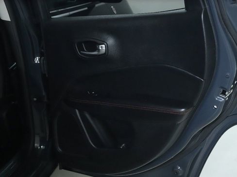 Used 2018 Jeep Compass Trailhawk w/ Cold Weather Group image 30