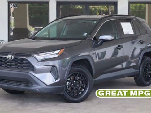 Used 2023 Toyota RAV4 XLE FWD image 1
