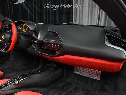 Used 2022 Ferrari SF90 Spider AWD/4WD image 26