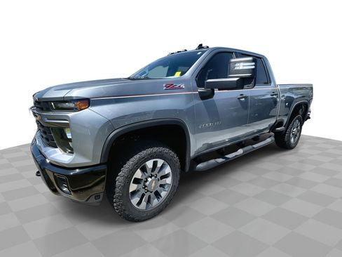 Used 2024 Chevrolet Silverado 2500 Custom w/ Custom Value Package AWD/4WD image 1