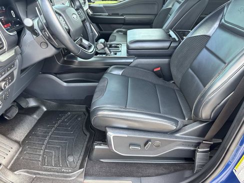 Used 2022 Ford F150 Raptor w/ Equipment Group 801A High AWD/4WD image 18