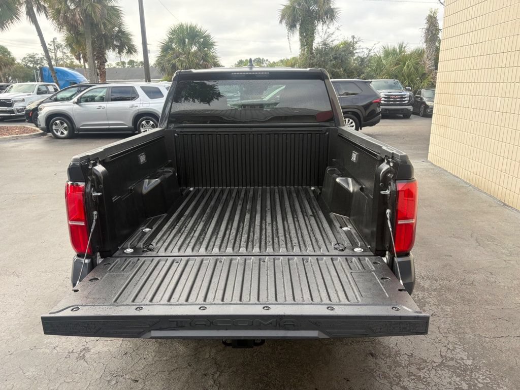 Used 2026 Toyota Tacoma SR5 RWD image 10