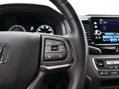 Used 2025 Honda Ridgeline Sport image 47
