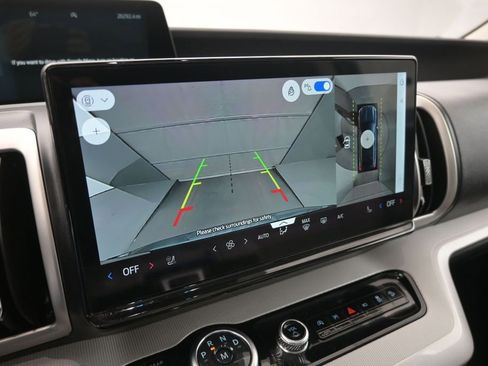 Used 2025 Ford Expedition Max Active AWD/4WD image 17