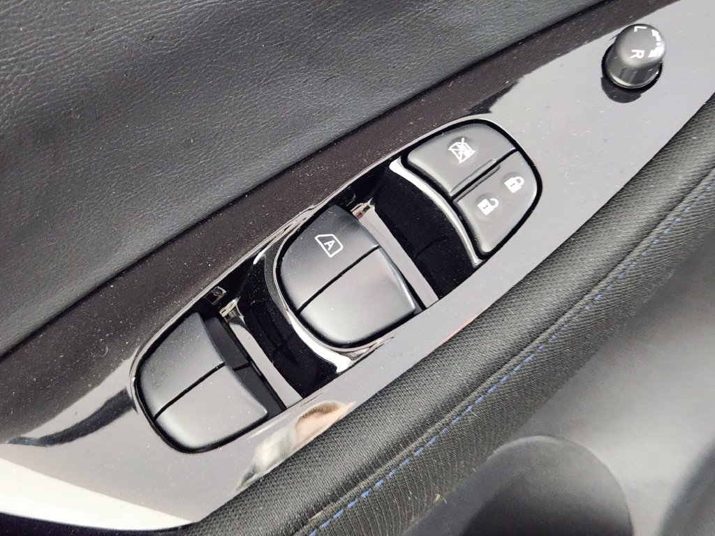 Used 2024 Nissan Leaf SV Plus FWD image 17