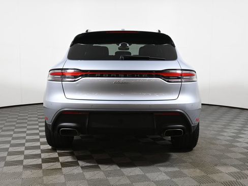 Used 2024 Porsche Macan AWD/4WD image 6