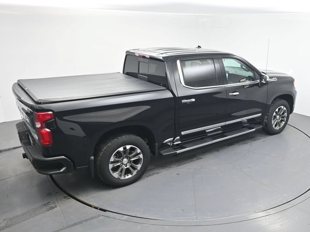 Used 2023 Chevrolet Silverado 1500 High Country AWD/4WD image 7