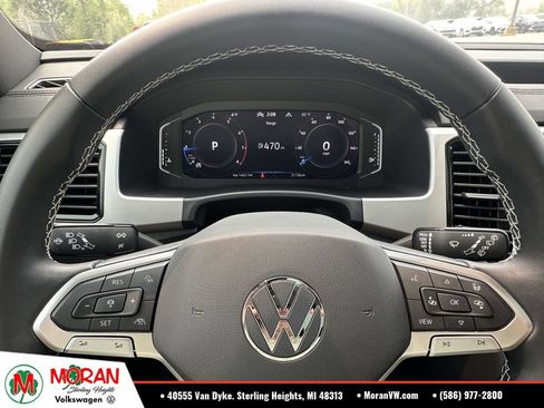 Used 2023 Volkswagen Atlas Cross Sport SEL AWD/4WD image 23