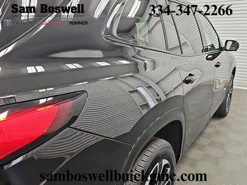 New 2026 Buick Enclave Sport Touring w/ Super Cruise Package FWD image 9