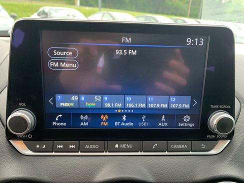 Used 2024 Nissan Sentra SV w/ All-Weather Package FWD image 25
