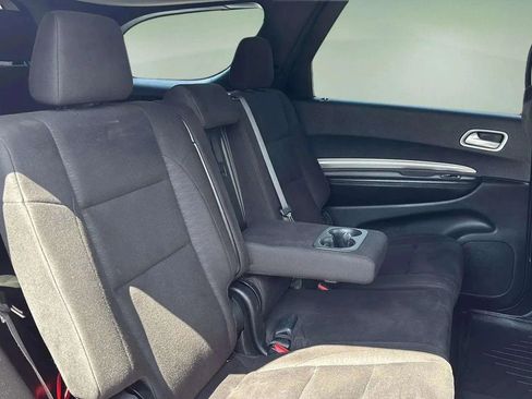 Used 2019 Dodge Durango SXT image 24