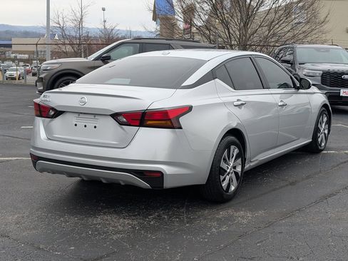 Used 2020 Nissan Altima 2.5 S image 6