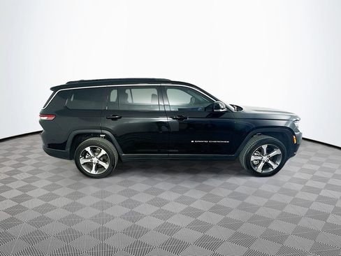 Used 2025 Jeep Grand Cherokee L Limited AWD/4WD image 14