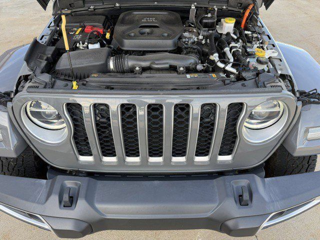 Used 2021 Jeep Wrangler Unlimited Sahara w/ Cold Weather Group AWD/4WD image 36