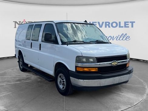 Certified 2023 Chevrolet Express 2500 w/ Driver Convenience Package RWD image 3