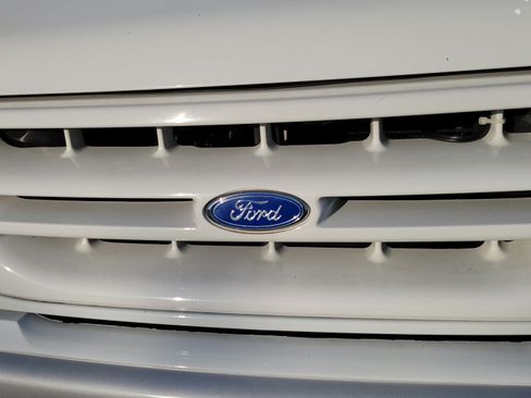 Used 1995 Ford Explorer Eddie Bauer RWD image 12