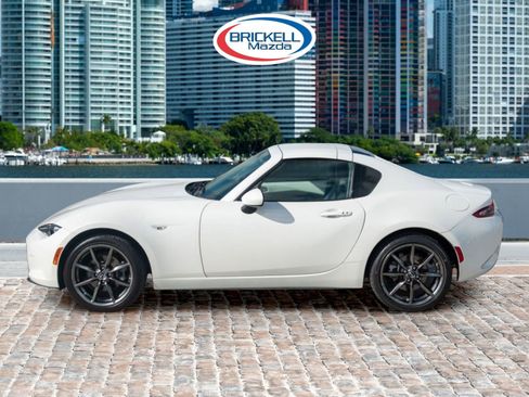 Used 2018 MAZDA MX-5 Miata RF Grand Touring image 6