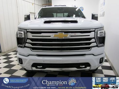 Certified 2026 Chevrolet Silverado 2500 High Country w/ High Country Premium Package AWD/4WD image 2