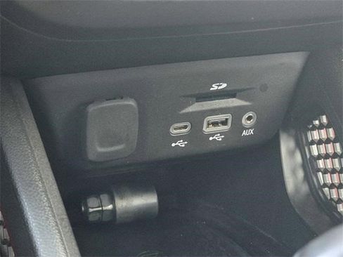 Certified 2023 Chevrolet TrailBlazer RS w/ Sun and Liftgate Package image 27