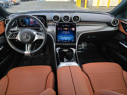 Used 2025 Mercedes-Benz C 300 C 300 image 21