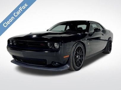 Used 2016 Dodge Challenger R/T Scat Pack w/ Leather Interior Group