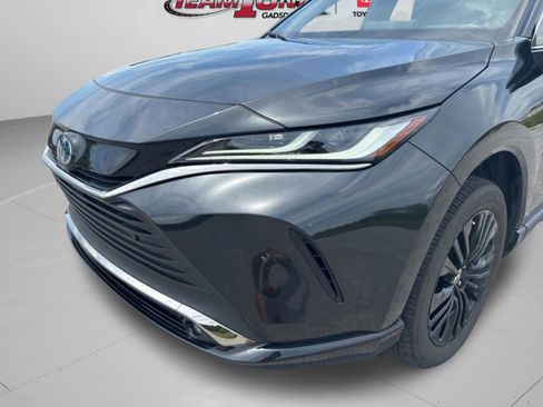 Used 2023 Toyota Venza Nightshade AWD/4WD image 36