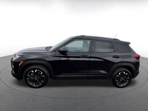 Used 2023 Chevrolet TrailBlazer LT w/ Convenience Package image 9