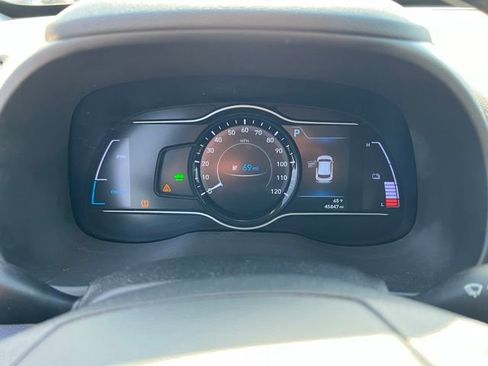 Used 2020 Hyundai Kona Limited w/ Cargo Package image 19