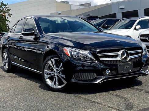 Used 2015 Mercedes-Benz C 300 4MATIC Sedan image 1