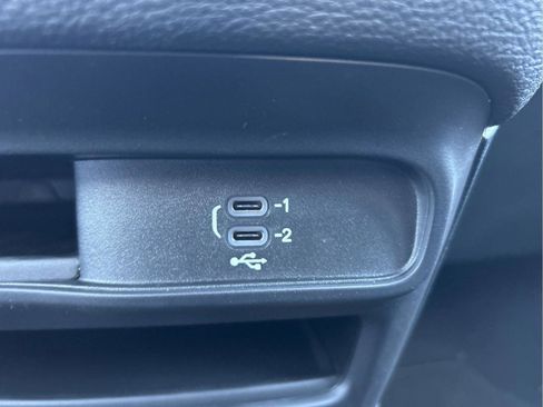 New 2026 Chrysler Pacifica Select image 20