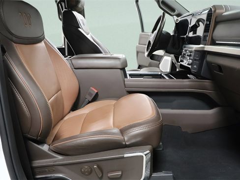 Used 2025 Ford F350 King Ranch image 26