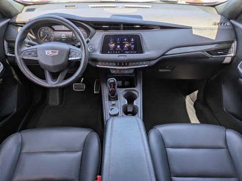 Certified 2023 Cadillac XT4 Sport w/ Enhanced Visibility Package FWD image 13