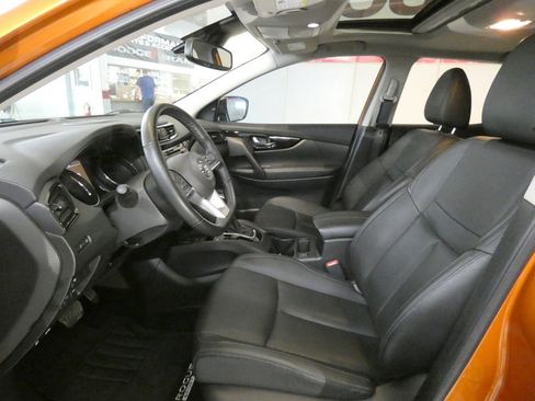 Used 2022 Nissan Rogue Sport SL w/ Premium Package AWD/4WD image 10