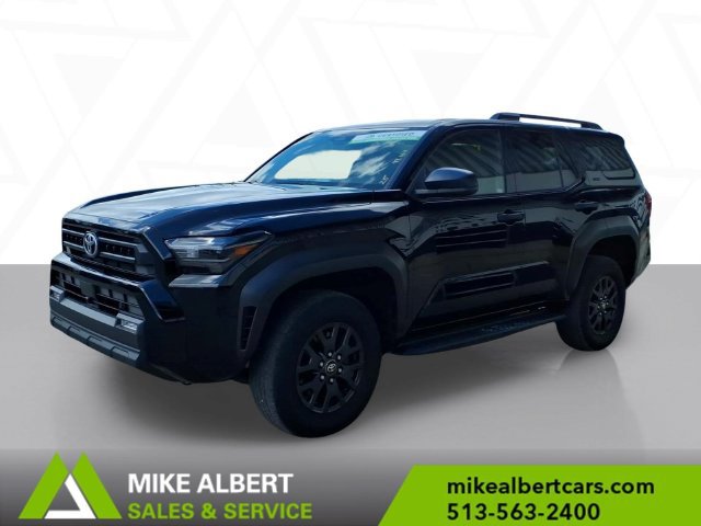 Used 2025 Toyota 4Runner SR5 AWD/4WD image 3